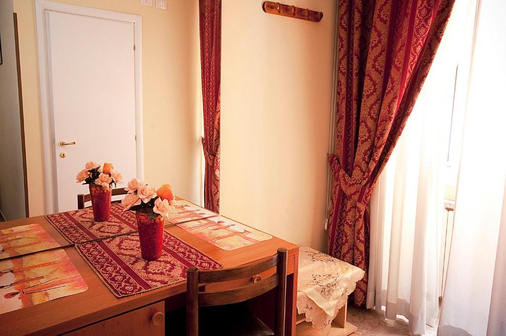 Parioli House Bed & Breakfast Рим Стая снимка